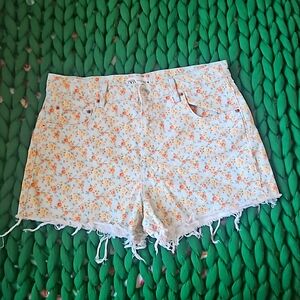 Zara women's size 10 The 90’s Short denim floral shorts